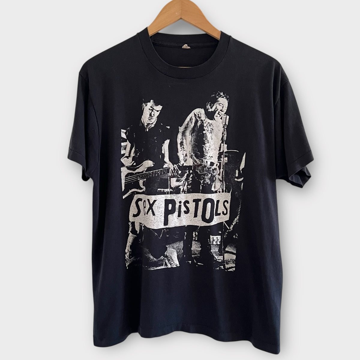 ミュージシャン Sex Pistols 1979 US promotion T shirt Vintage Sex Pistols The Great Rock 'n' Roll Swindle Small