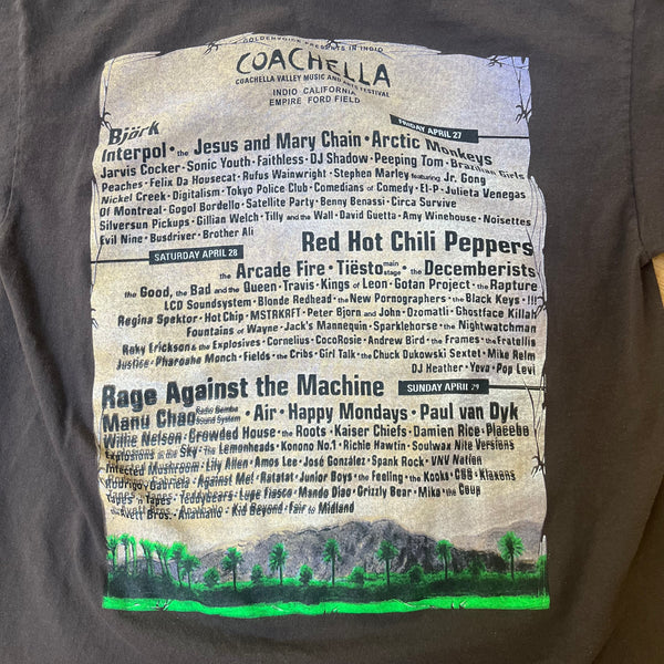 2007 Coachella Festival Vintage Tee Shirt (Ft. Bjork, Red Hot Chili Peppers, Rage Against The Machine, Arcade Fire, etc..)