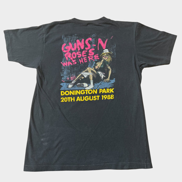 1988 Guns N Roses at Donington Park Concert Vintage Band Tee Shirt