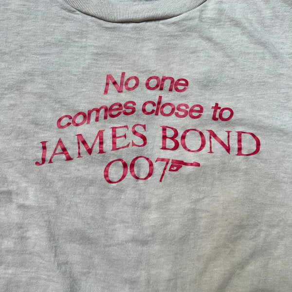 1981 James Bond 007 "For Your Eyes Only" (Starring: Roger Moore) Vintage Movie Promo Tee Shirt