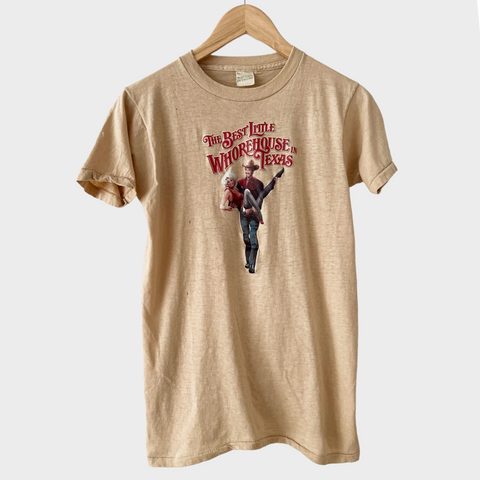 1982 Best little Whorehouse In Texas Vintage Movie Promo Tee Shirt Featuring Dolly Parton and Burt Reynolds